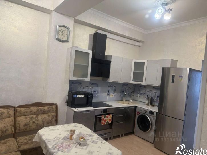 3-комн квартира ул Ульянова, 122,  д. 122