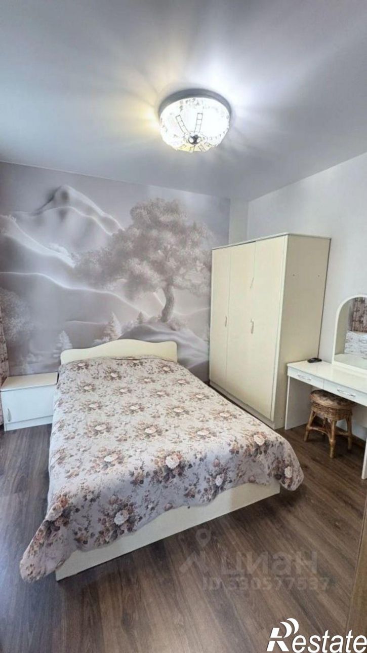 3-комн квартира пер Чкалова, 18,  д. 18