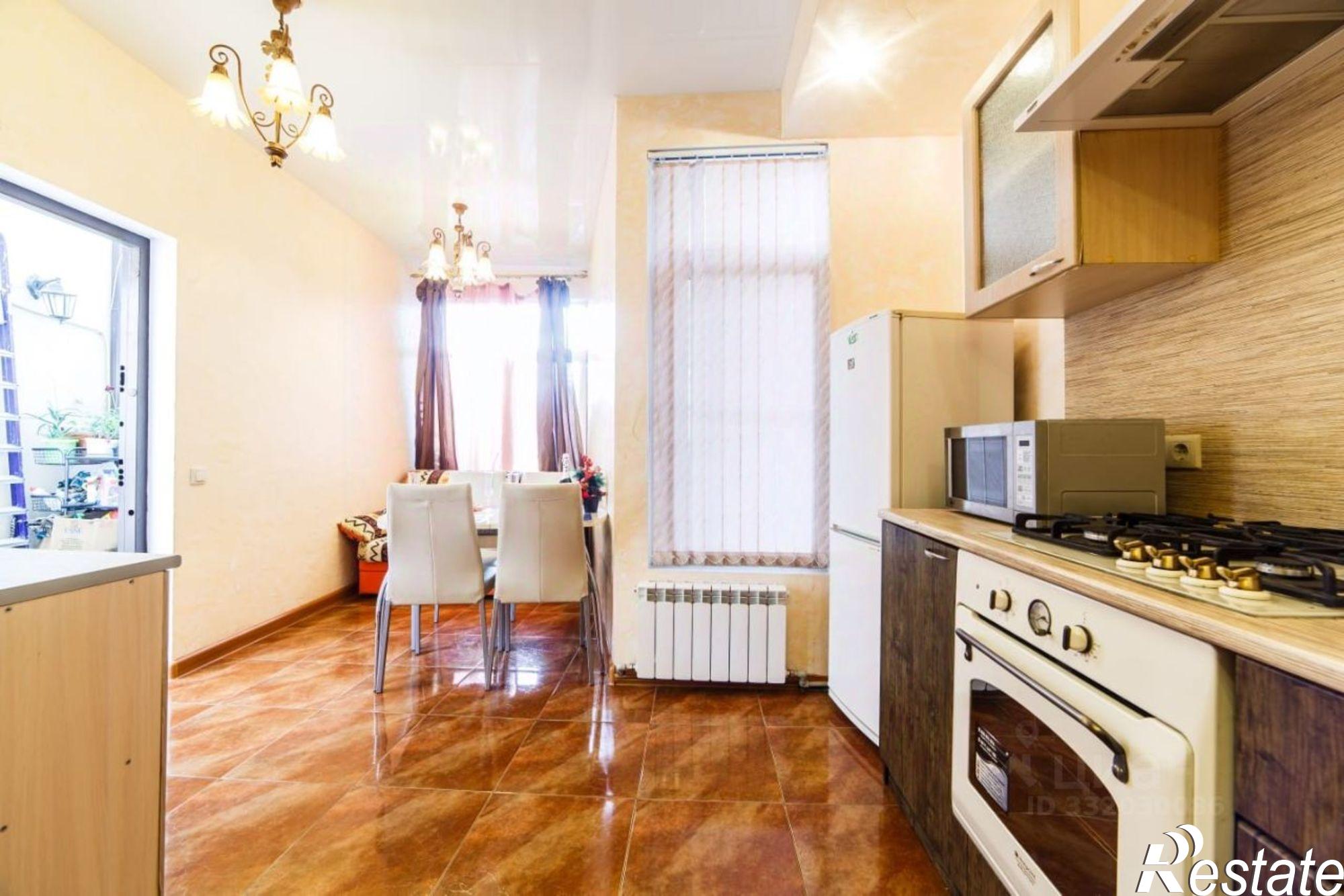 Купить дачу, дом, коттедж за 39 000 000 рублей на ул Тургенева, 8