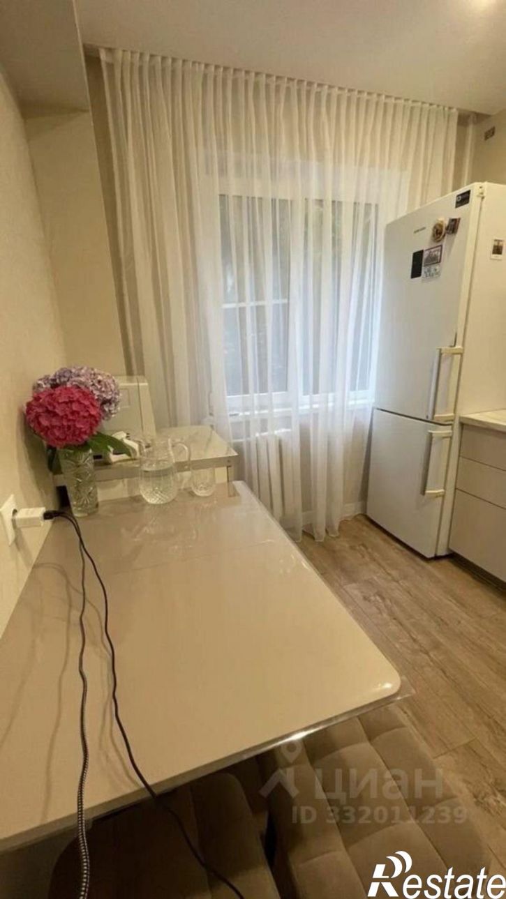 2-комн квартира Строительный пер, 1,  д. 1