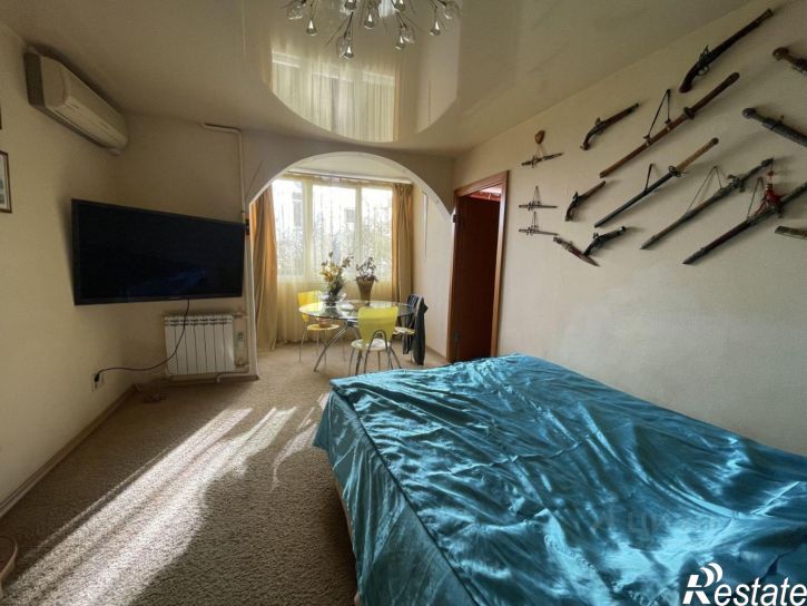 3-комн квартира ул Войкова, 33,  д. 33