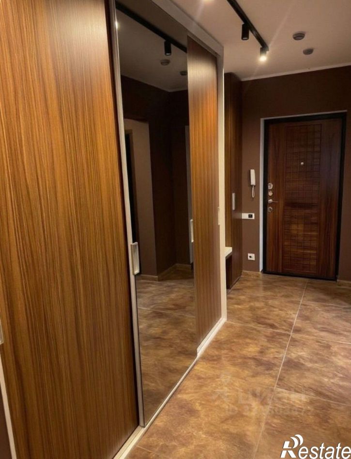 2-комн квартира ул Белых акаций, 32,  д. 32
