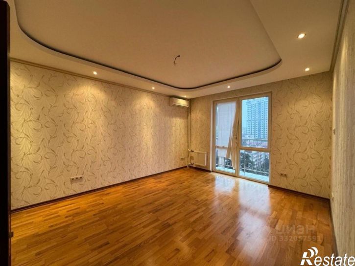 3-комн квартира ул Роз, 52,  д. 52