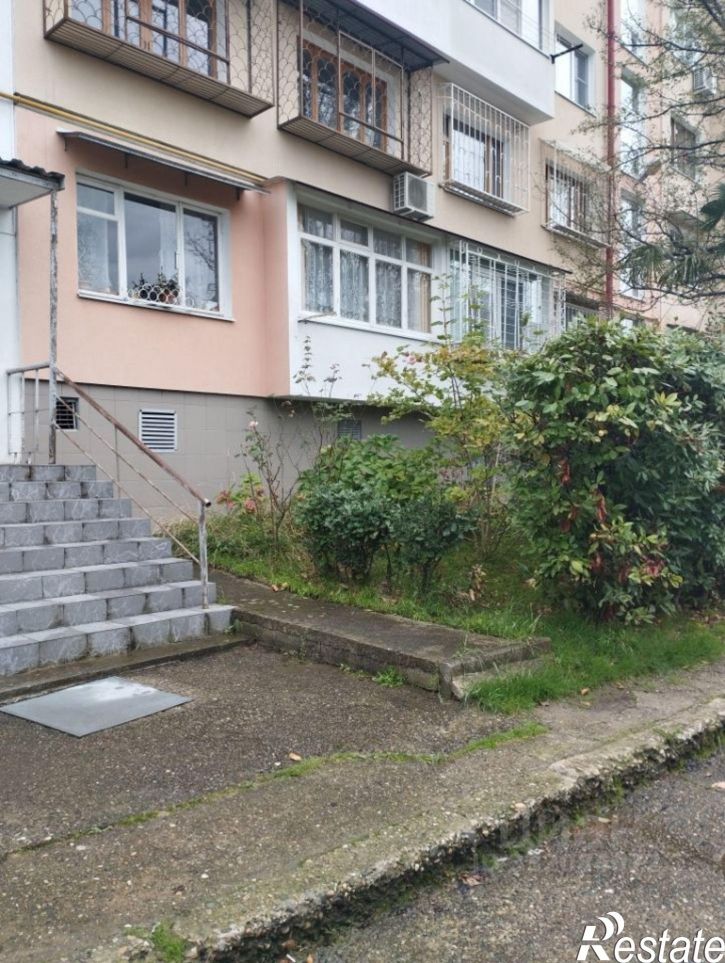 2-комн квартира ул Инжирная, 6,  д. 6