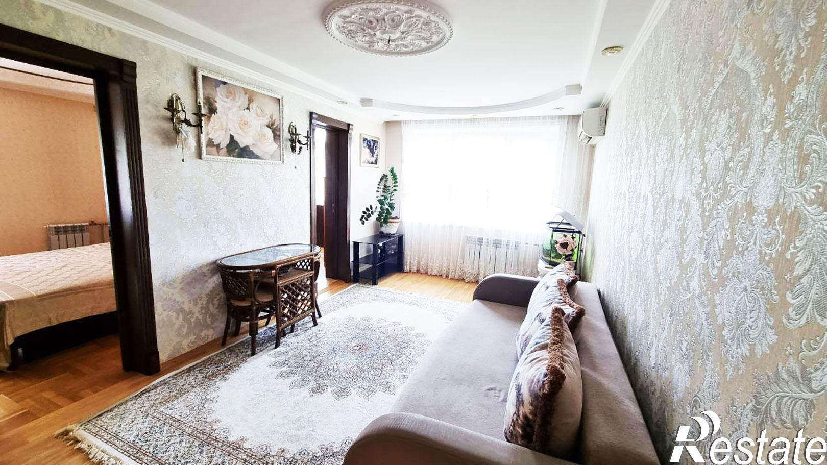Сдать квартиру за 2 500 рублей на Роз , 46