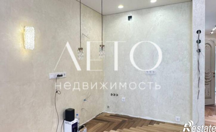 2-комн квартира микрорайон Бытха, Ясногорская улица, 16/2к2