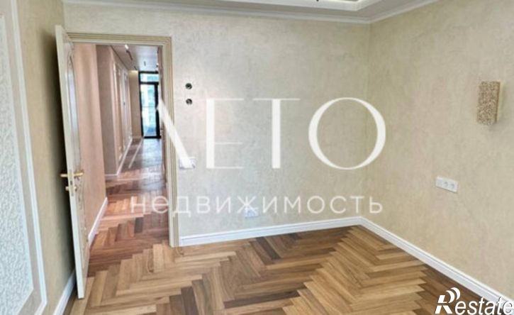 2-комн квартира микрорайон Бытха, Ясногорская улица, 16/2к2