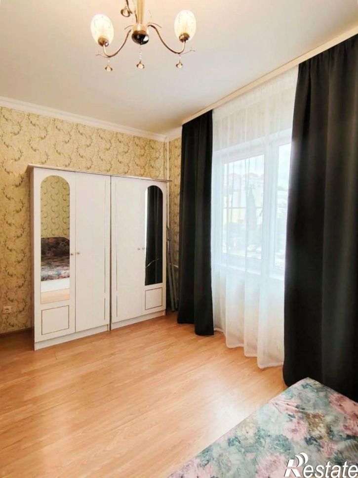 3-комн квартира ул Абрикосовая, 23А,  д. 23А