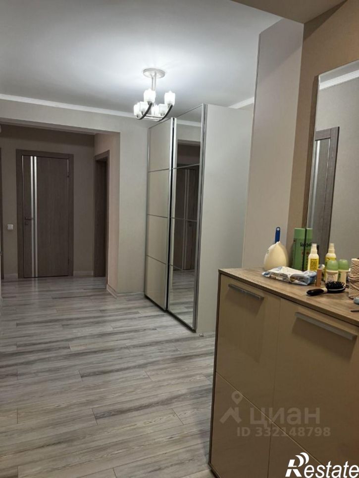 3-комн квартира ул Тепличная, 63 2,  д. 63 2,  к. 2