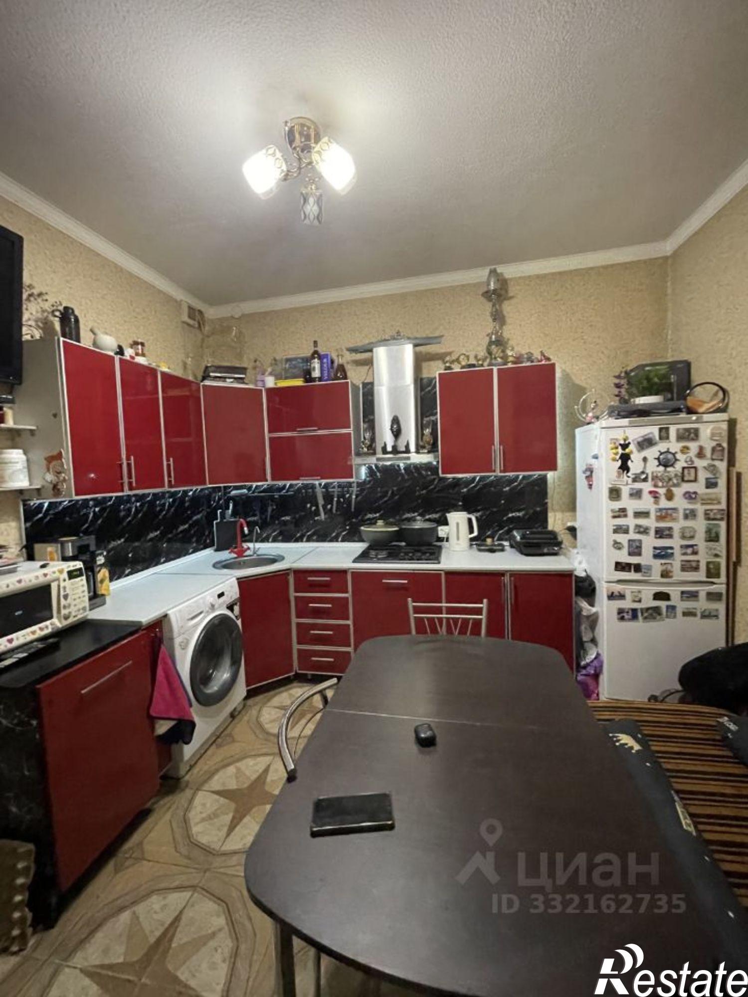 Купить гараж, место в паркинге за 4 000 070 рублей на ул Суздальская, 31А
