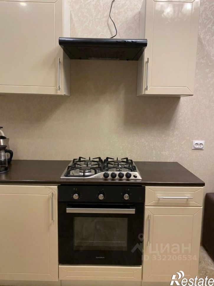 2-комн квартира ул Банановая, 13/10А,  д. 13/10А