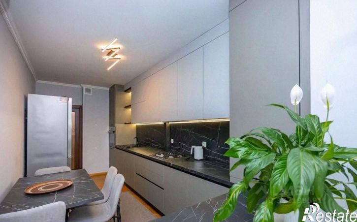 2-комн квартира ул Тормахова, 2 1,  д. 2 1,  к. 1