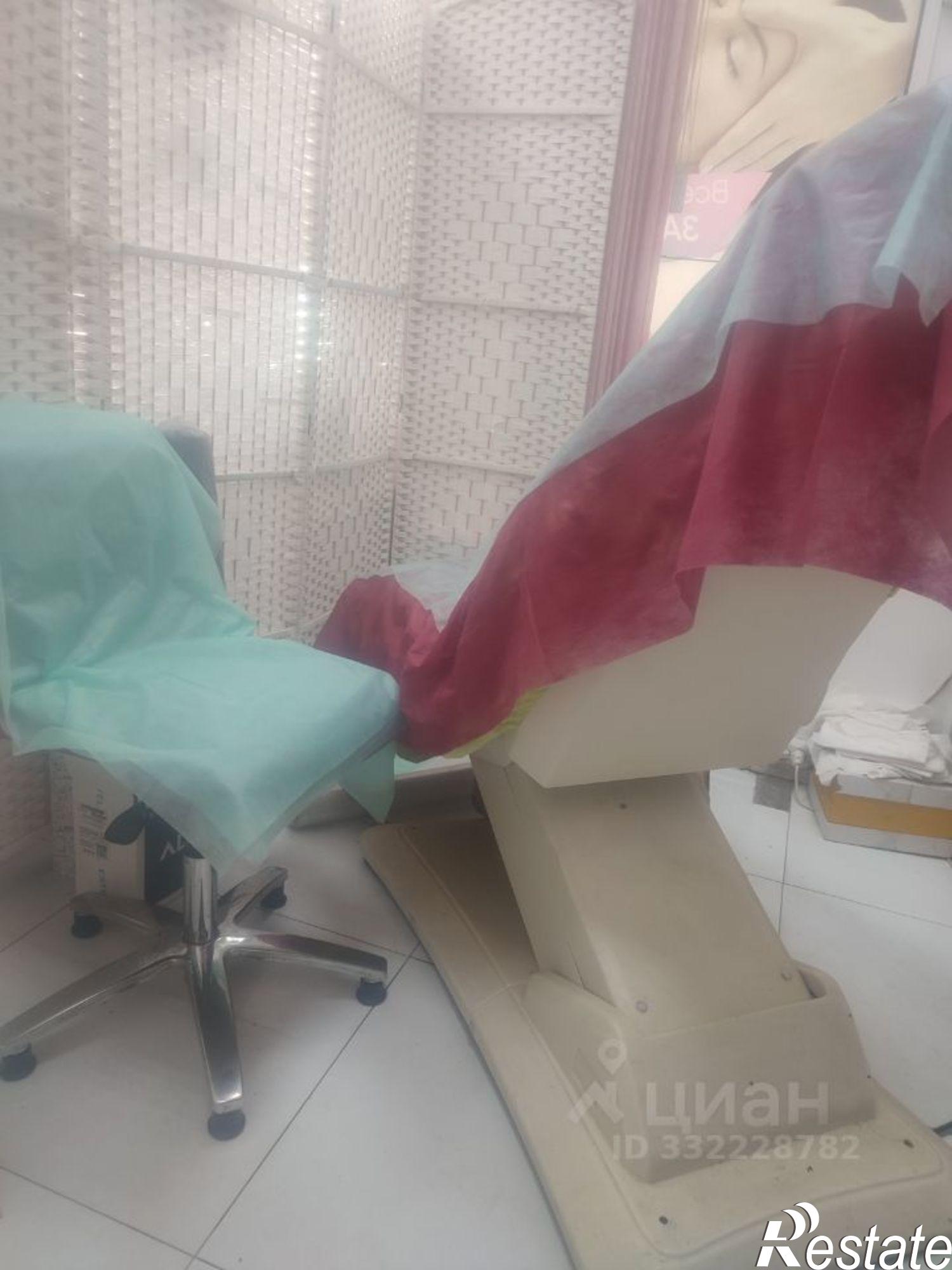Сдать офис, помещение под офис за 60 000 рублей на ул Горького, 56А