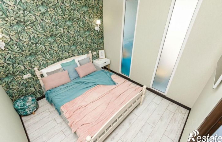 1-комн квартира ул Дмитриевой, 5,  д. 5