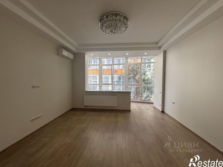 3-комн квартира ул Бытха, 8/4,  д. 8/4