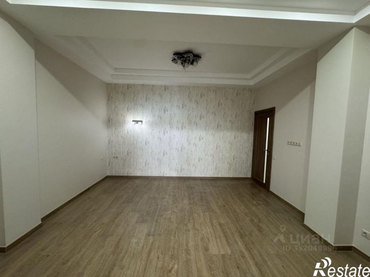 3-комн квартира ул Бытха, 8/4,  д. 8/4
