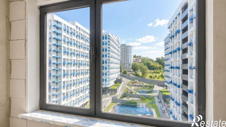 2-комн квартира микрорайон Бытха
