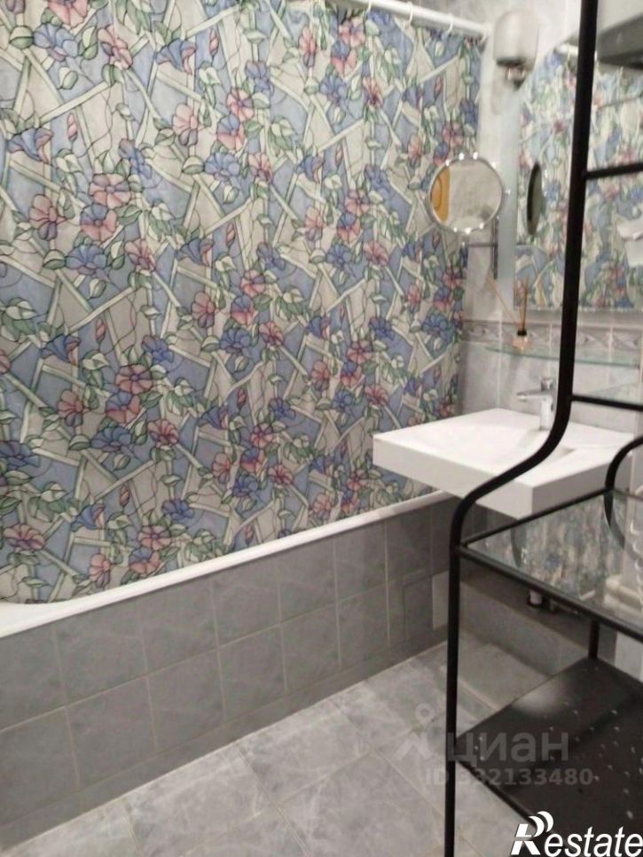 2-комн квартира ул Ульянова, 53,  д. 53