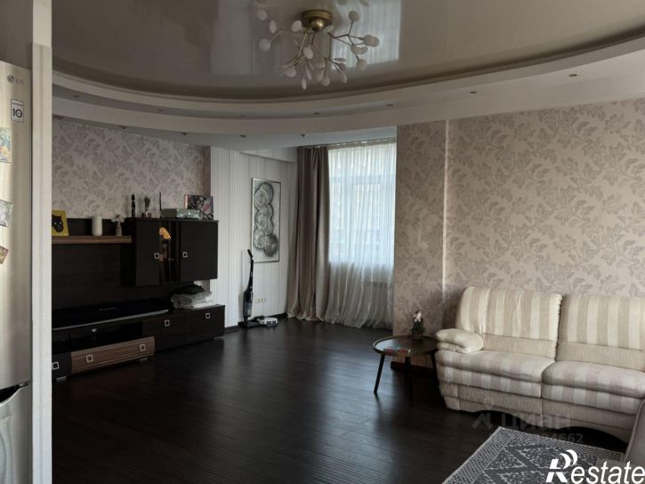 2-комн квартира ул Глазунова, 8а,  д. 8а