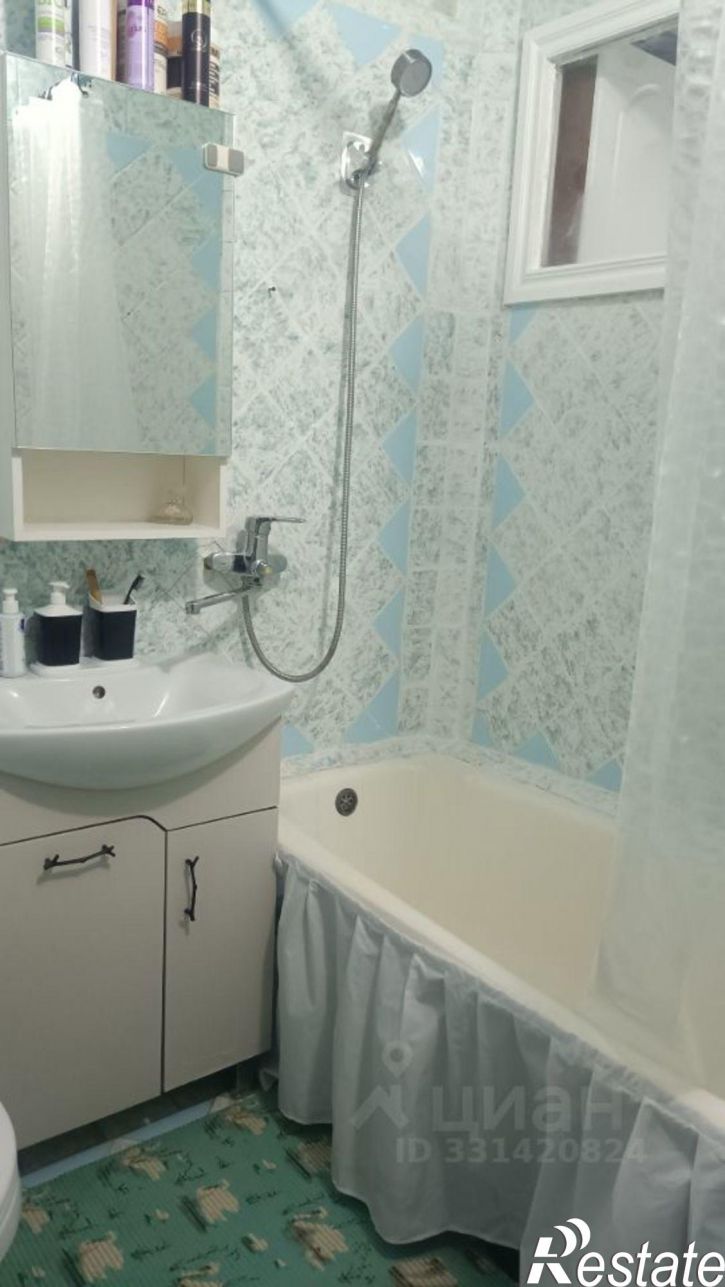 2-комн квартира ул Голубые дали, 4,  д. 4