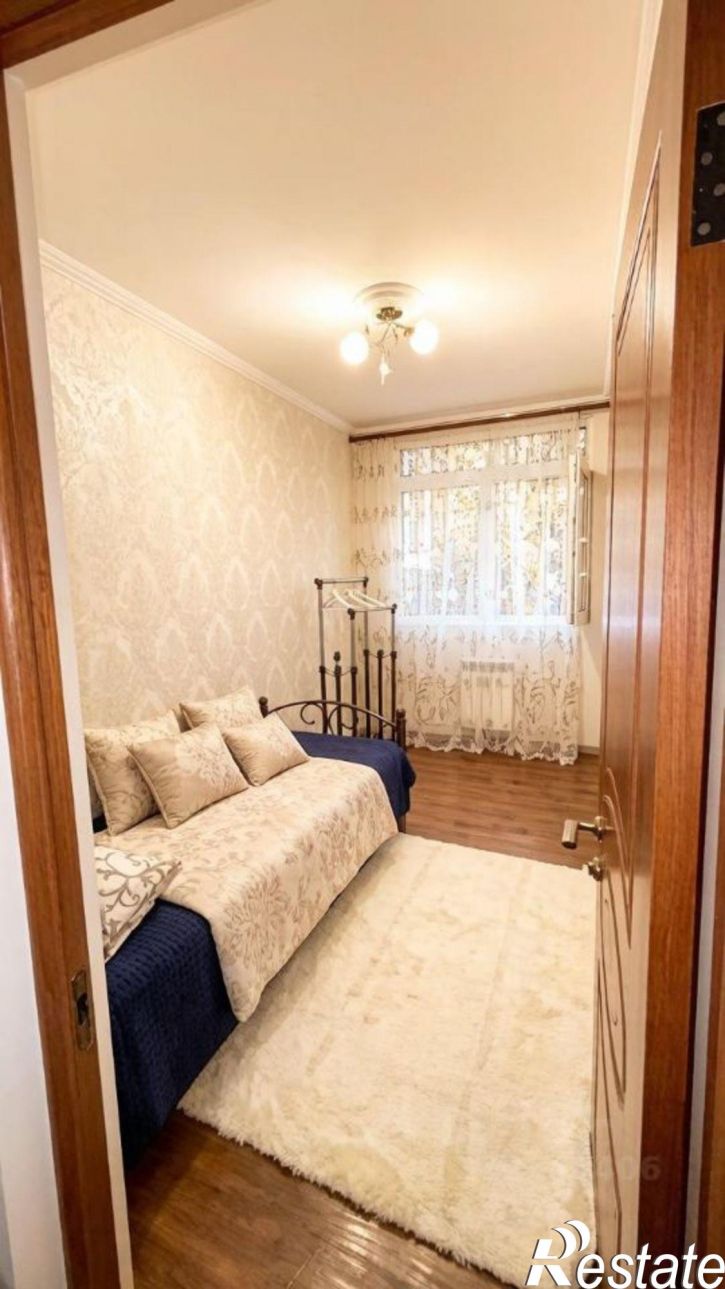 3-комн квартира ул Дмитриевой, 32Б/1,  д. 32Б/1