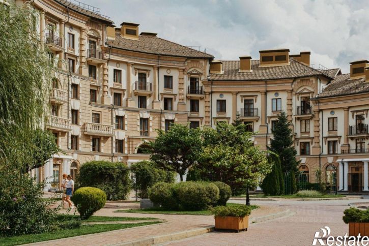 3-комн квартира наб Времена года, 3,  д. 3