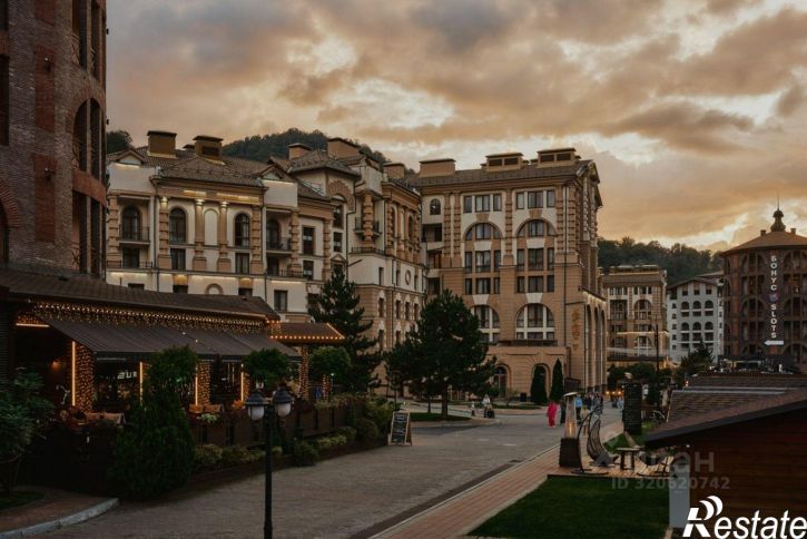 3-комн квартира наб Времена года, 3,  д. 3