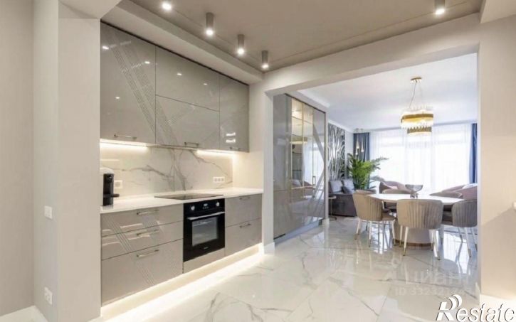 3-комн квартира ул Роз, 52,  д. 52