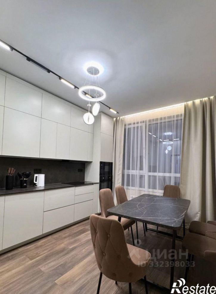 2-комн квартира ул Октября, 14/1,  д. 14/1