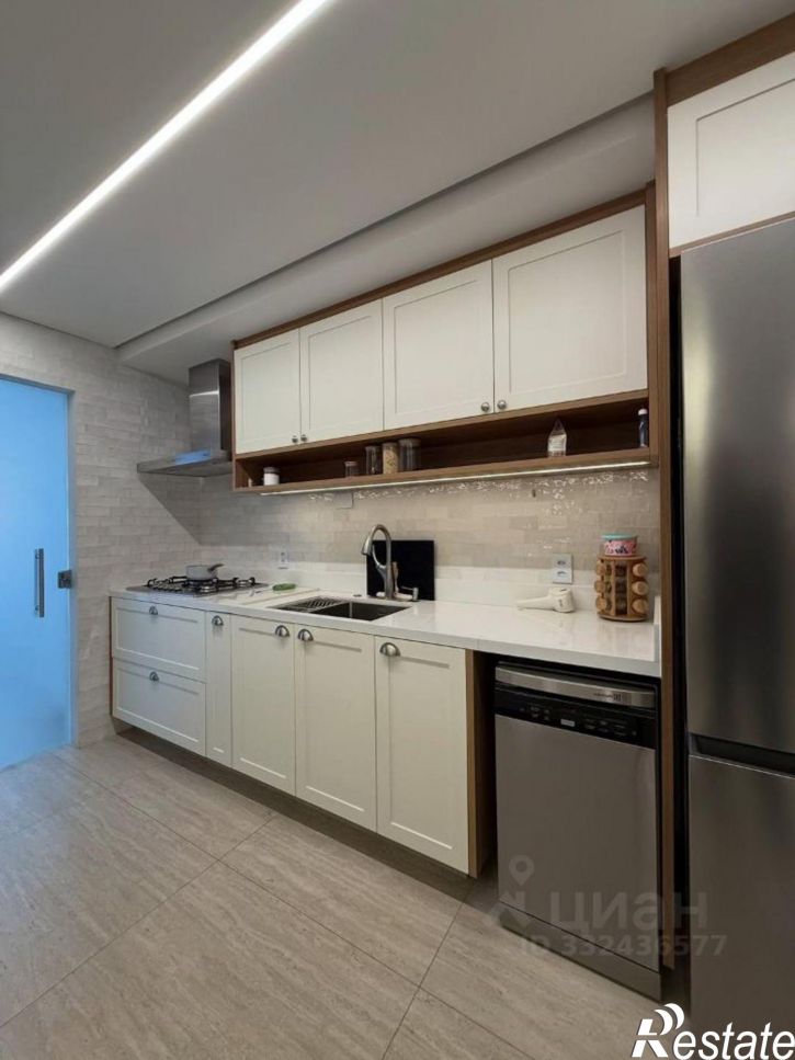 3-комн квартира ул Нагорная, 1,  д. 1