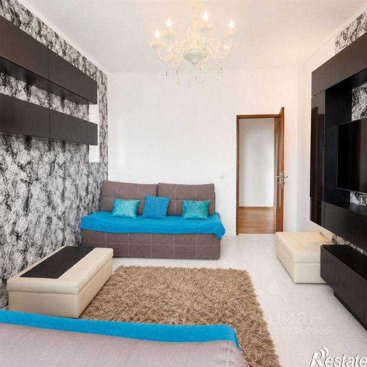 2-комн квартира ул Параллельная, 24,  д. 24