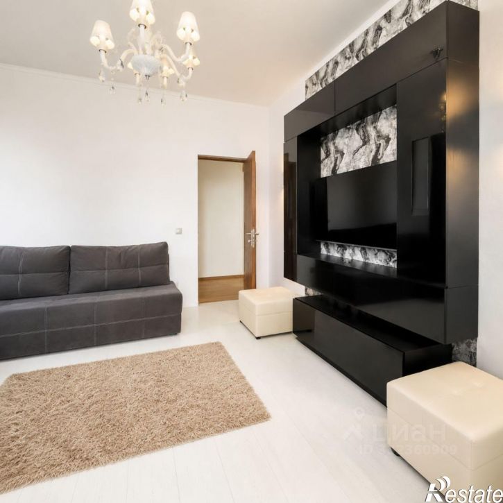 2-комн квартира ул Параллельная, 24,  д. 24
