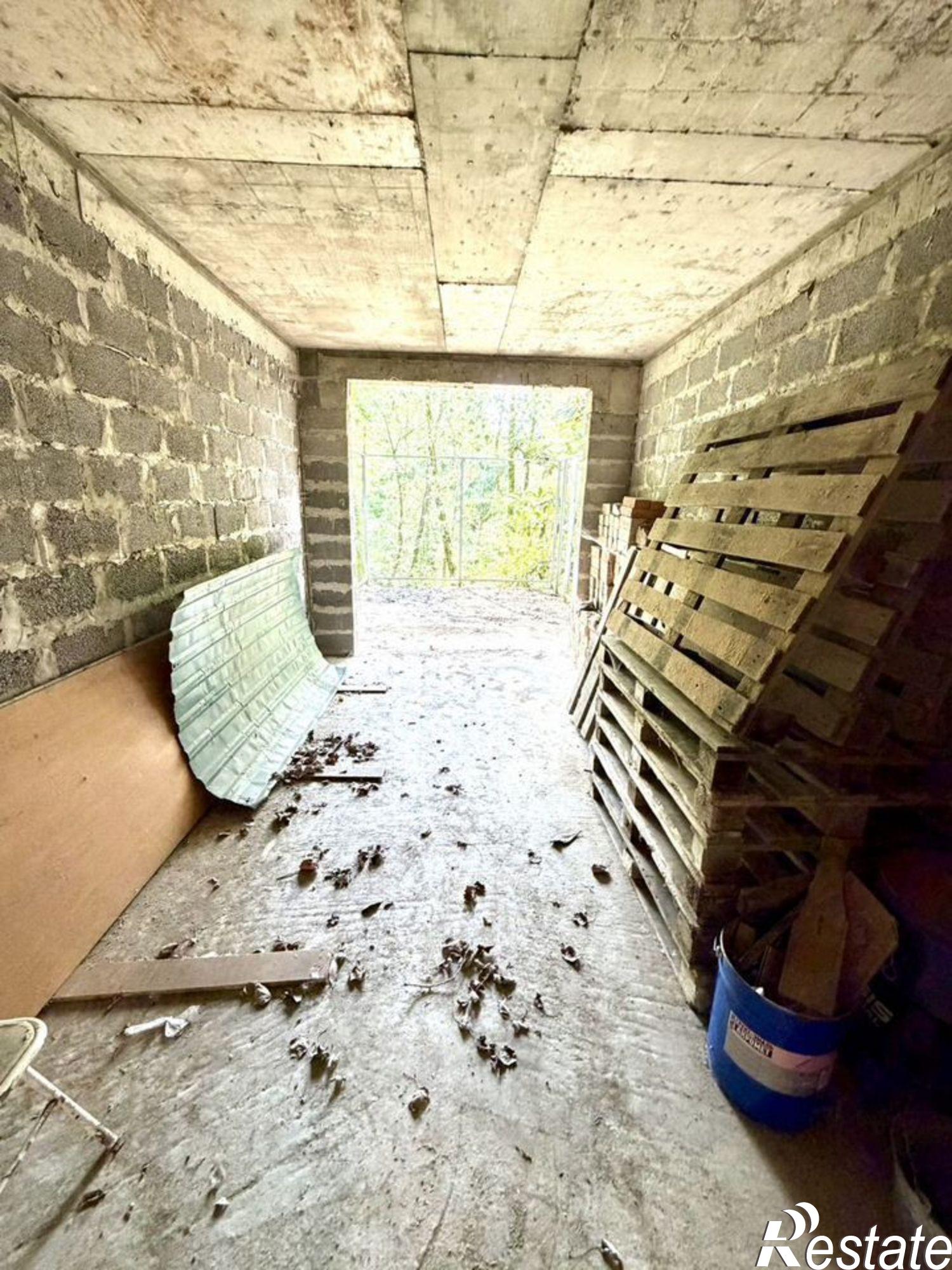 Купить гараж, место в паркинге за 3 250 020 рублей на ул Альпийская, 104А