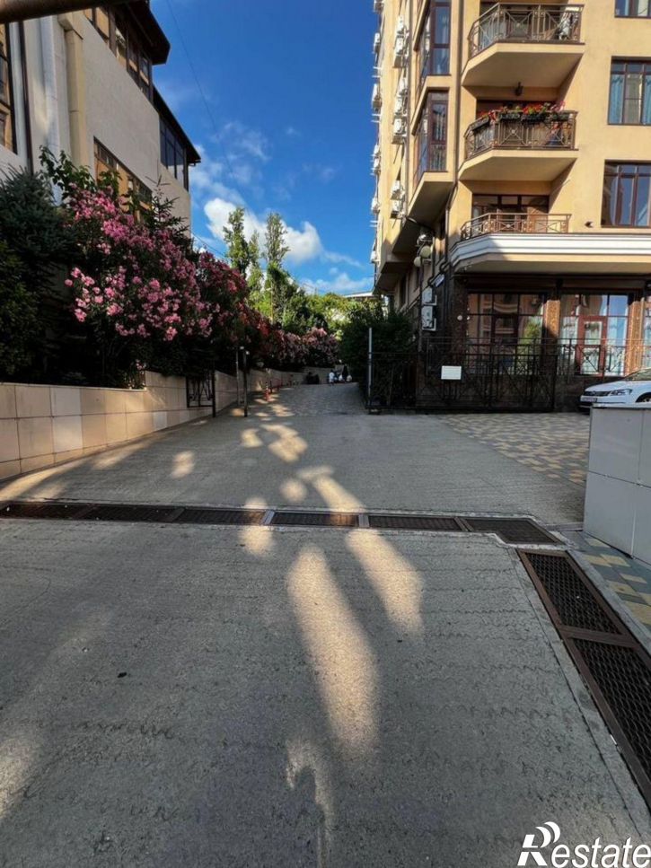 1-комн квартира ул Лавровая, 1Б,  д. 1Б