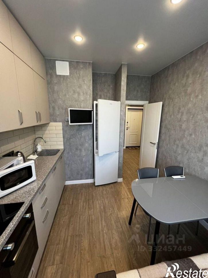 1-комн квартира ул Лавровая, 1Б,  д. 1Б