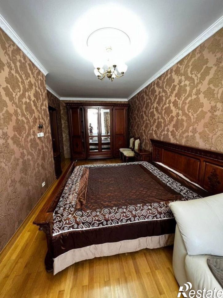 3-комн квартира ул Клубничная, 32А,  д. 32А