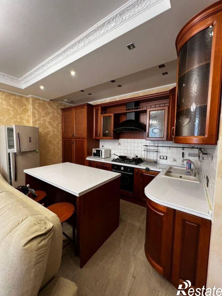 3-комн квартира ул Клубничная, 32А,  д. 32А