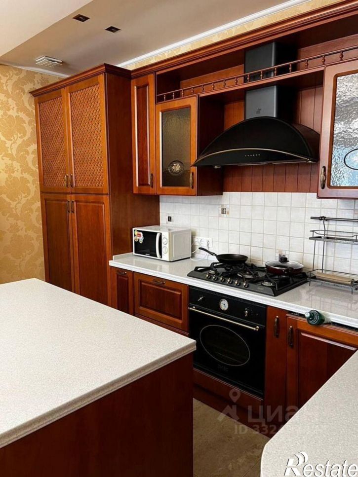 3-комн квартира ул Клубничная, 32А,  д. 32А