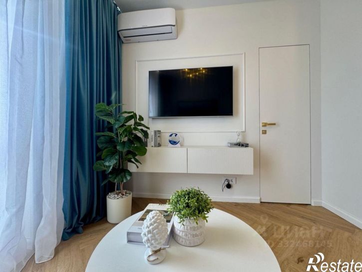 2-комн квартира улица Искры, 88к6