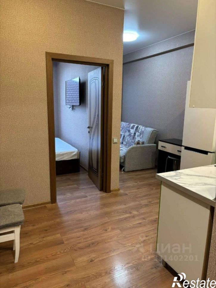 1-комн квартира ул Платановая, 15Б,  д. 15Б