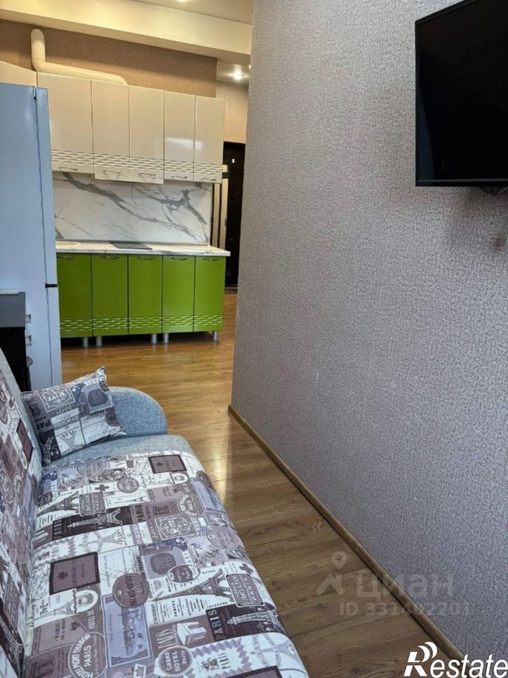1-комн квартира ул Платановая, 15Б,  д. 15Б