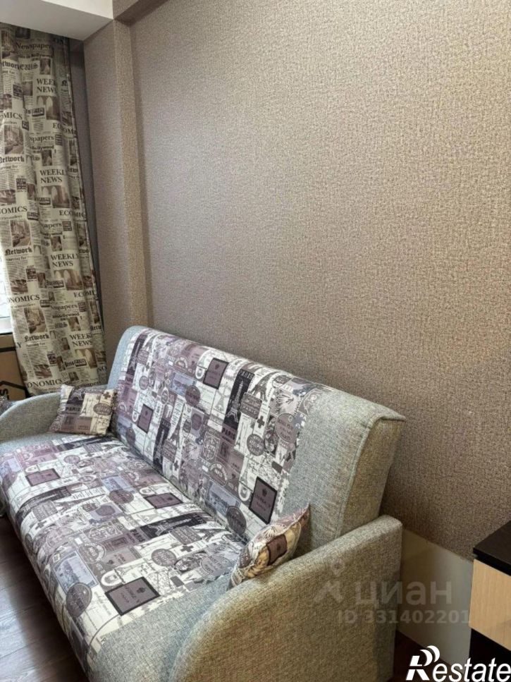 1-комн квартира ул Платановая, 15Б,  д. 15Б