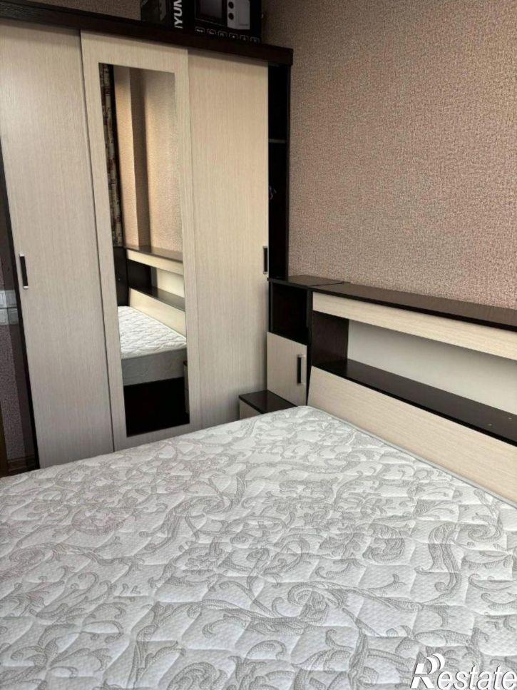 1-комн квартира ул Платановая, 15Б,  д. 15Б