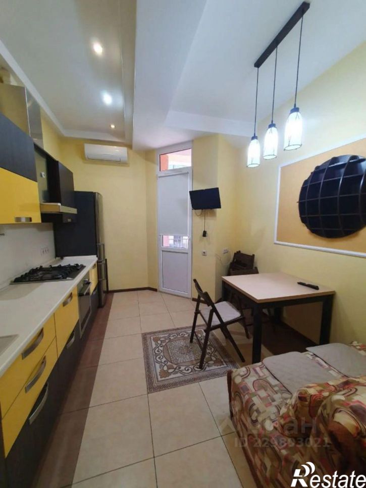 3-комн квартира ул Бытха, 8Д,  д. 8Д