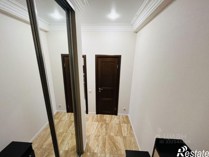 2-комн квартира ул Просвещения, 132,  д. 132