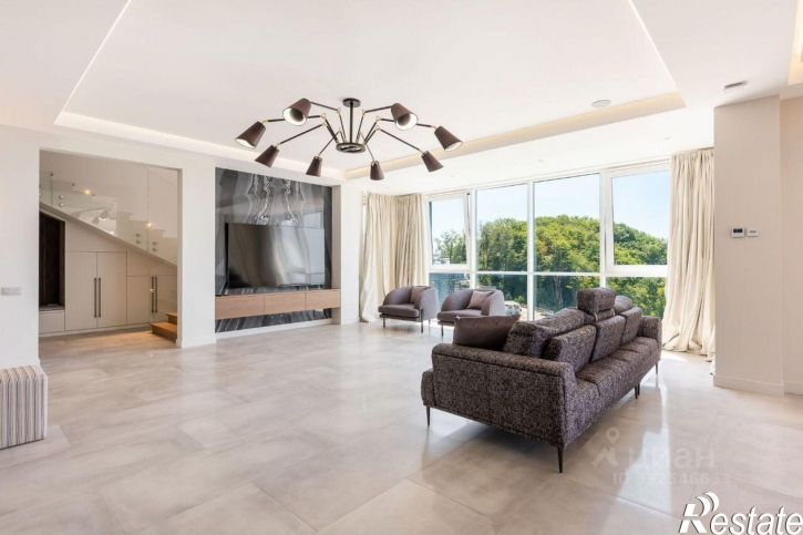 4-комн квартира ул Прозрачная, 35/2,  д. 35/2