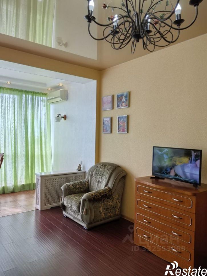 2-комн квартира ул Дмитриевой, 5,  д. 5