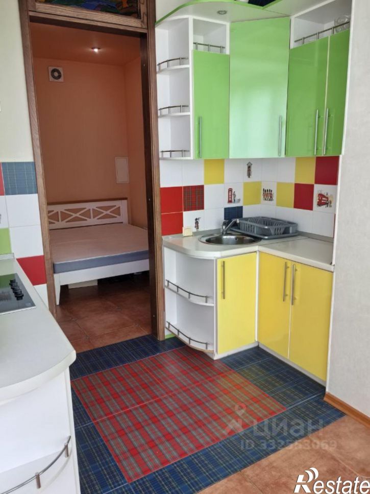 2-комн квартира ул Дмитриевой, 5,  д. 5
