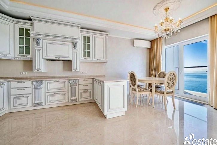 3-комн квартира ул Гагринская, 3/5,  д. 3/5