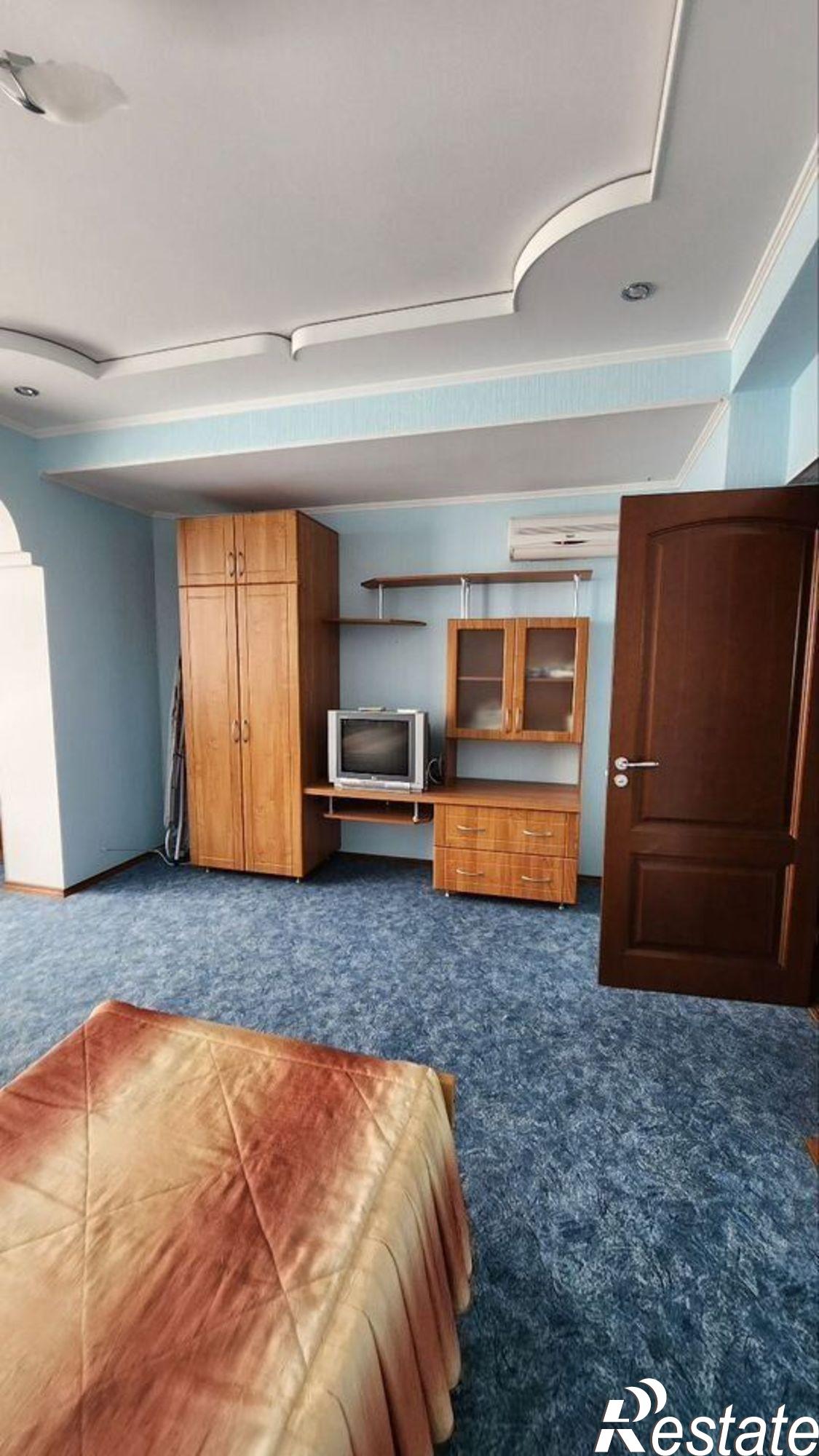 Купить квартиру за 12 500 000 рублей на пер Павлова, 22